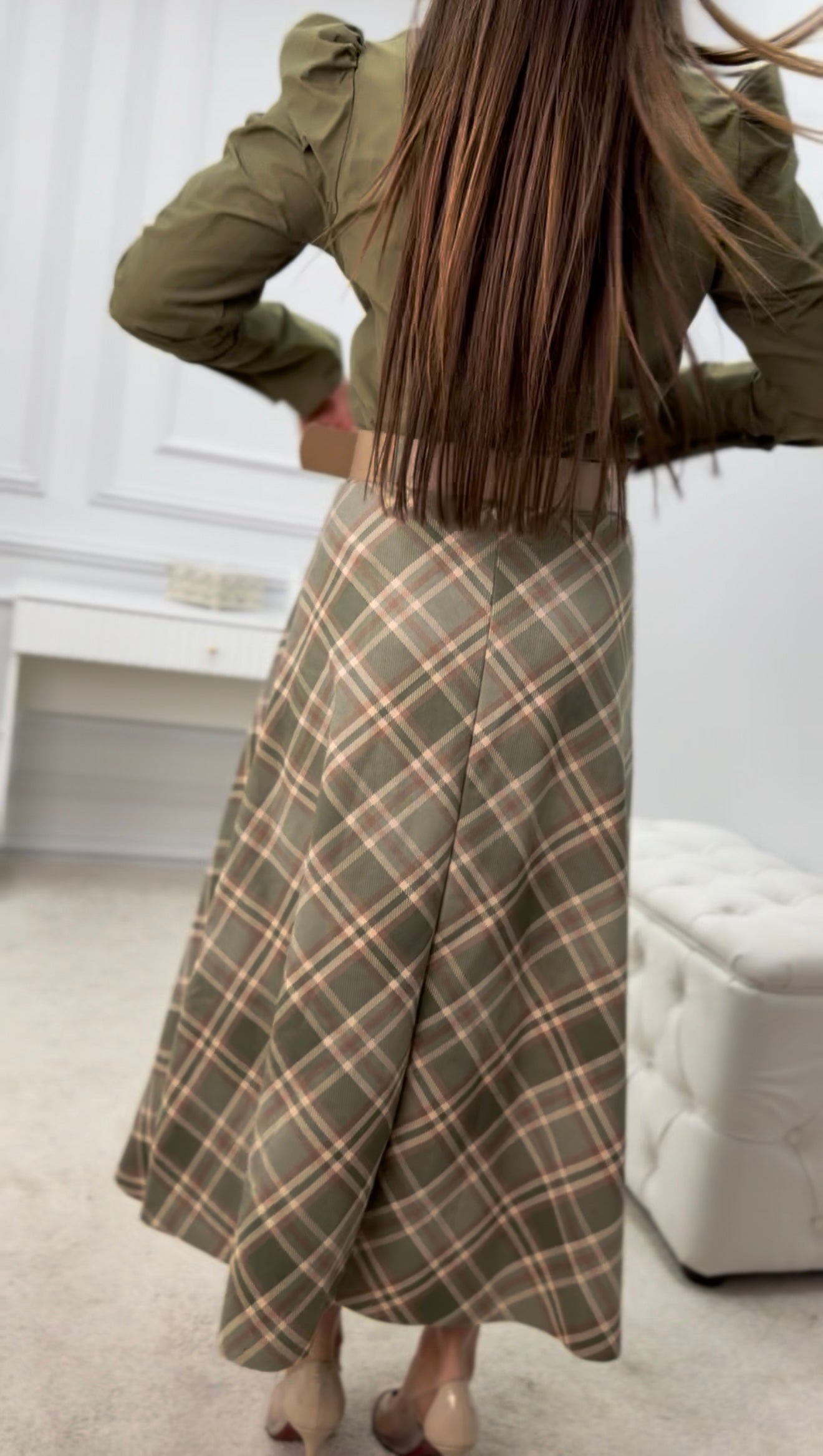 Suknja 3802